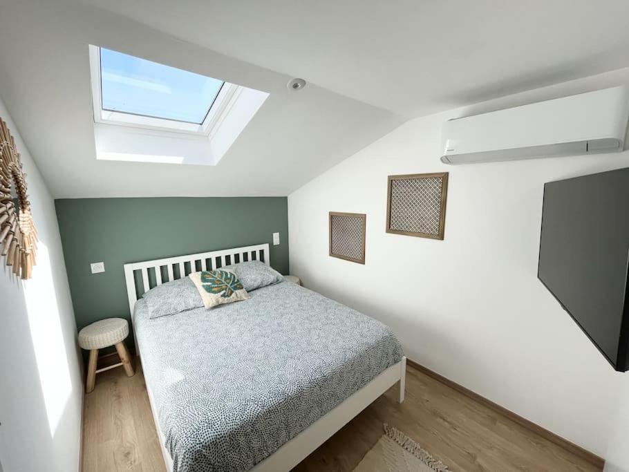 Duplex Centre Ville - 50M De La Plage - Clim - Garage - Netflix Le Grau-du-Roi Kültér fotó