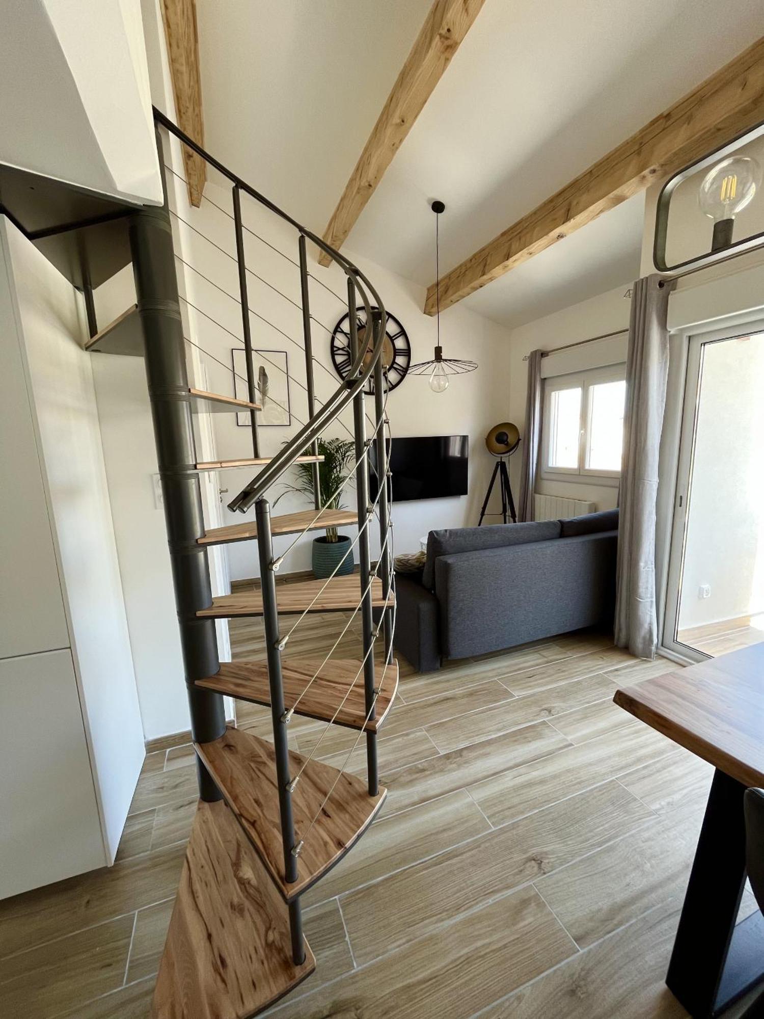 Duplex Centre Ville - 50M De La Plage - Clim - Garage - Netflix Le Grau-du-Roi Szoba fotó